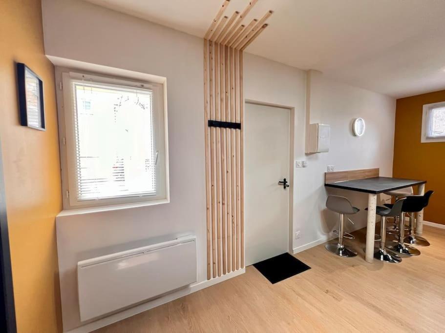 Maison La Feuilleraie N3-Standingmaison-Wifi-Proche Centre Ville-Property Rental Nm Фонтене-льо-Конт Екстериор снимка