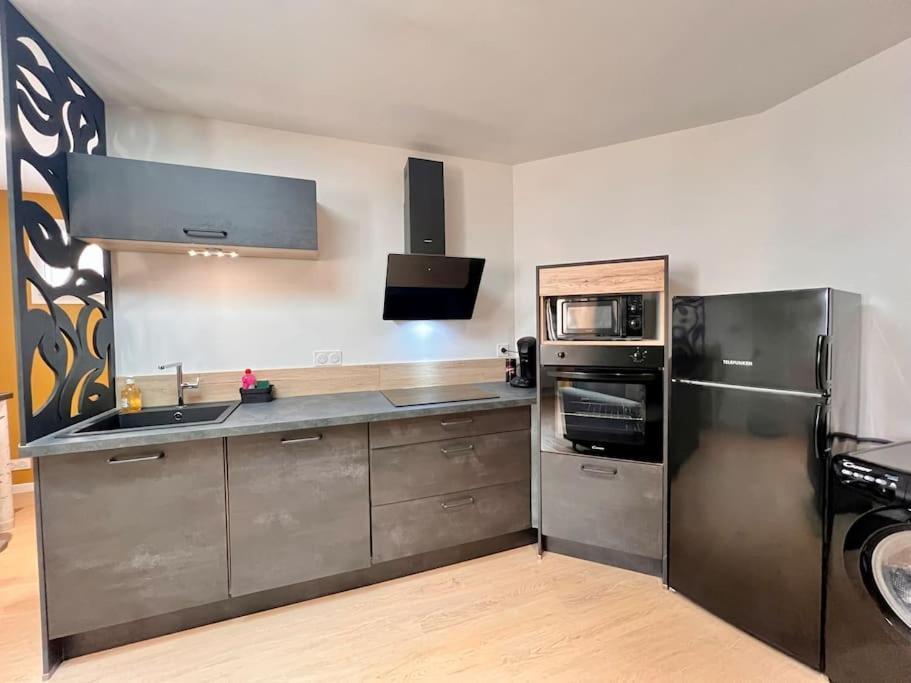 Maison La Feuilleraie N3-Standingmaison-Wifi-Proche Centre Ville-Property Rental Nm Фонтене-льо-Конт Екстериор снимка