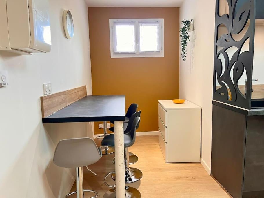 Maison La Feuilleraie N3-Standingmaison-Wifi-Proche Centre Ville-Property Rental Nm Фонтене-льо-Конт Екстериор снимка